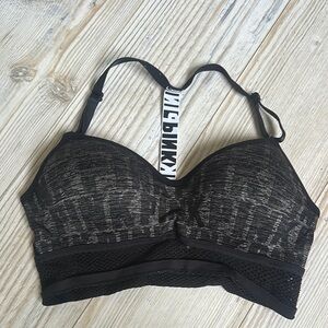 Victoria Secret Bra/ Sports Bra M